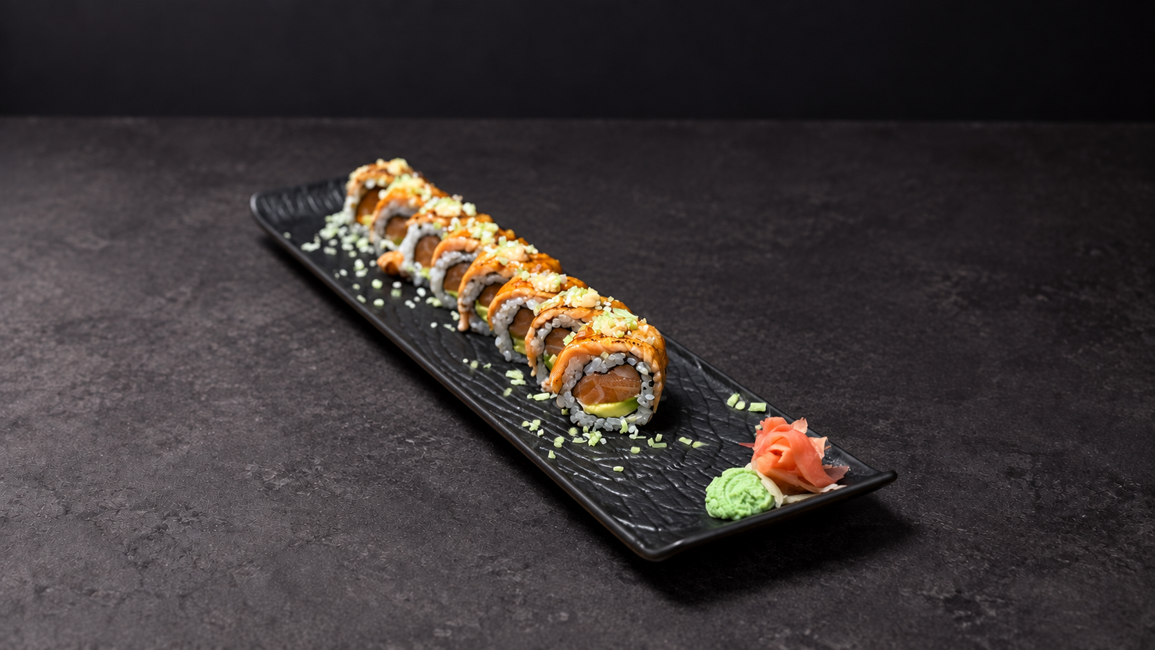 Salmon Premium Roll